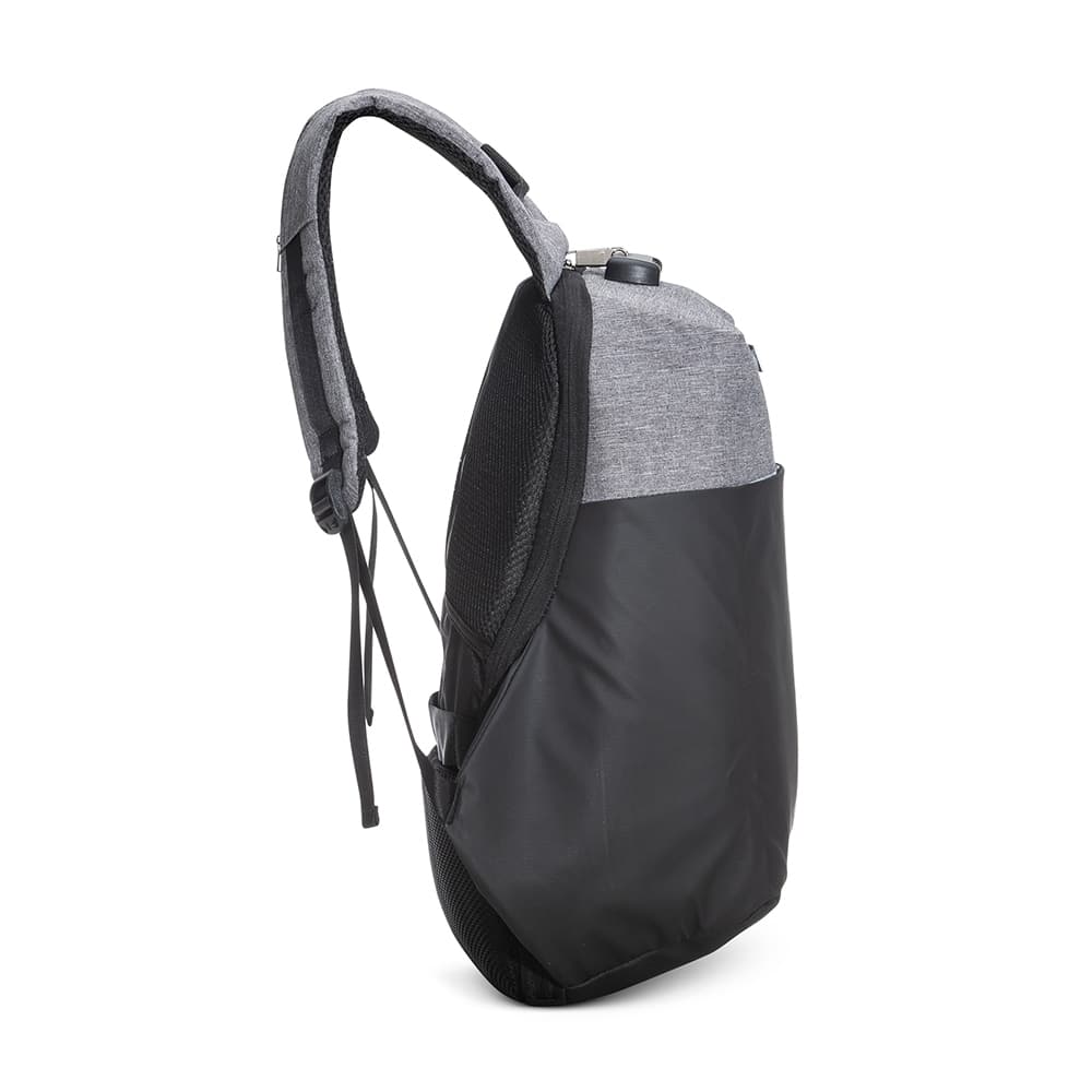 MOCHILA DE POLIÉSTER ANTI-FURTO USB COM SEGREDO 31L SPX-02096-PRE/CIN NA COR PRATA - Imagem 8