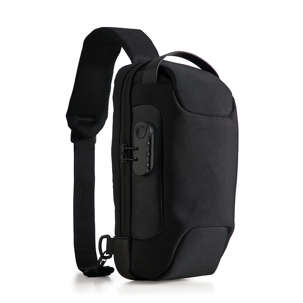 MOCHILA DE OMBRO USB ANTI-FURTO 7L SPX-04058-PRE NA COR PRETO
